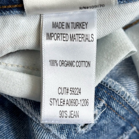 Agolde 90'S Mid Rise Straight Alter Light Wash Denim Ripped Button Fly Jeans 25 - Picture 9 of 11